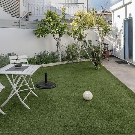 M City Apartments, Garden 2 Chania  Bagian luar foto