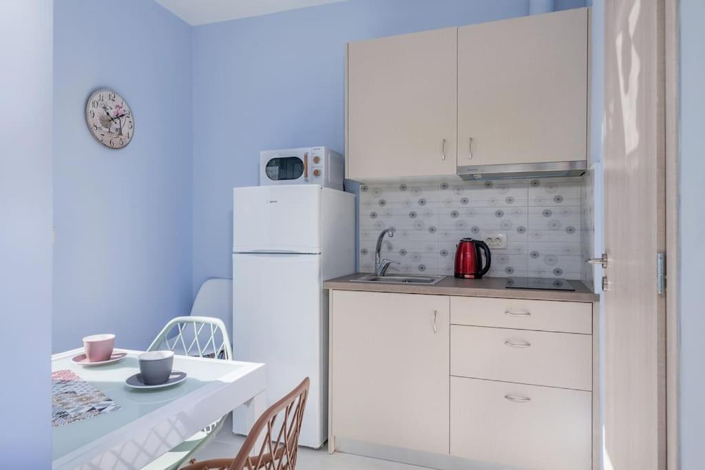 M City Apartments, Garden 2 Chania  Bagian luar foto